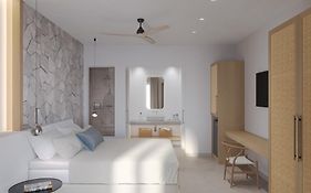 Vilos Luxury Suites